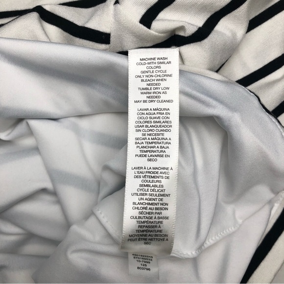 ⭐️NEW⭐️White House Black Market (WHBM) 3/4 Sleeve Boat Neck Striped Knit Top - Picture 6 of 8